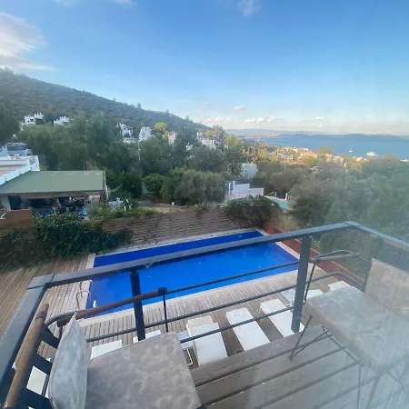 Ξενοδοχείο Olivia 3*